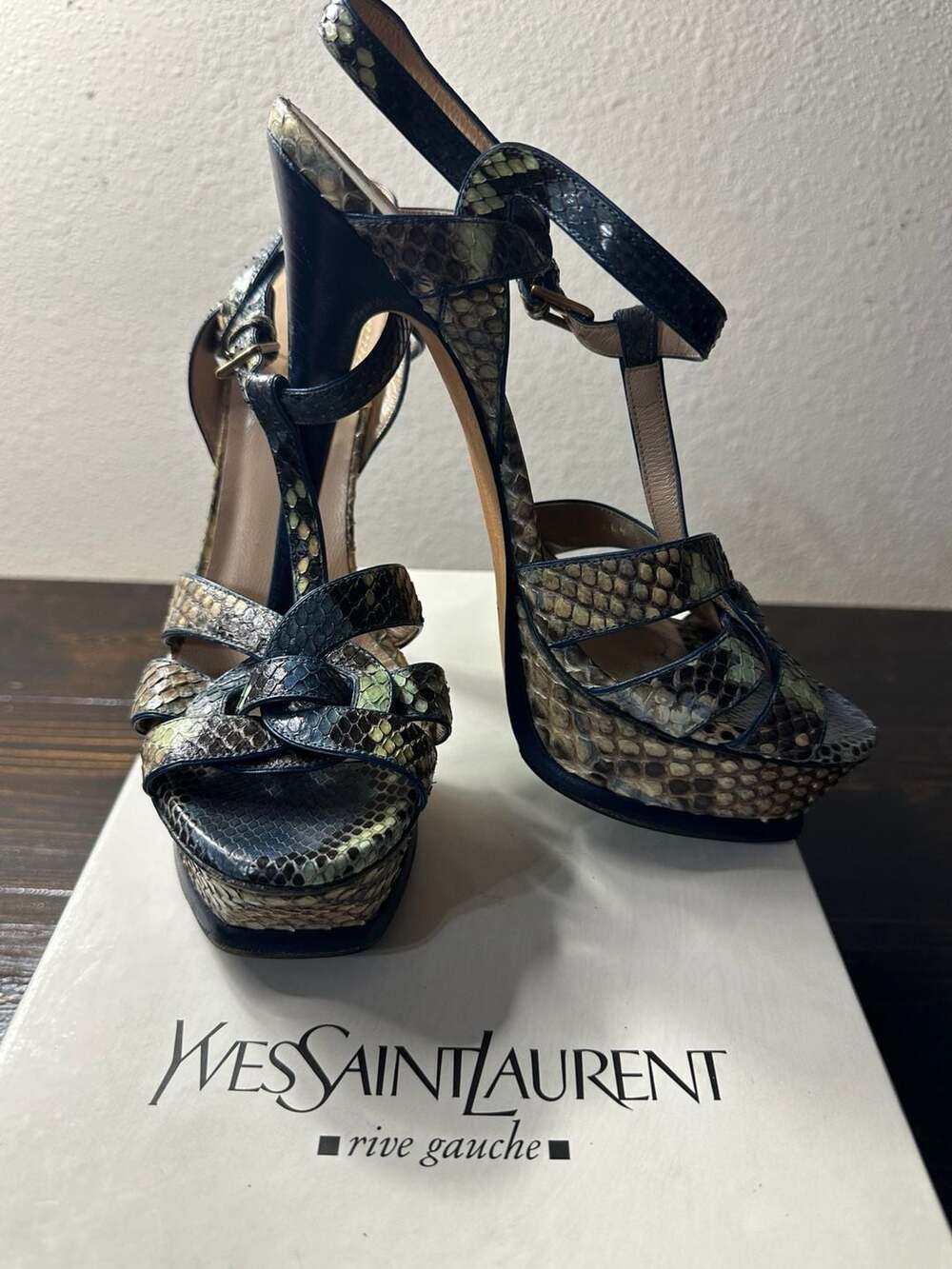 Yves Saint Laurent Rive Gauche Snakeskin Tribute Platform Sandals Size 38.5